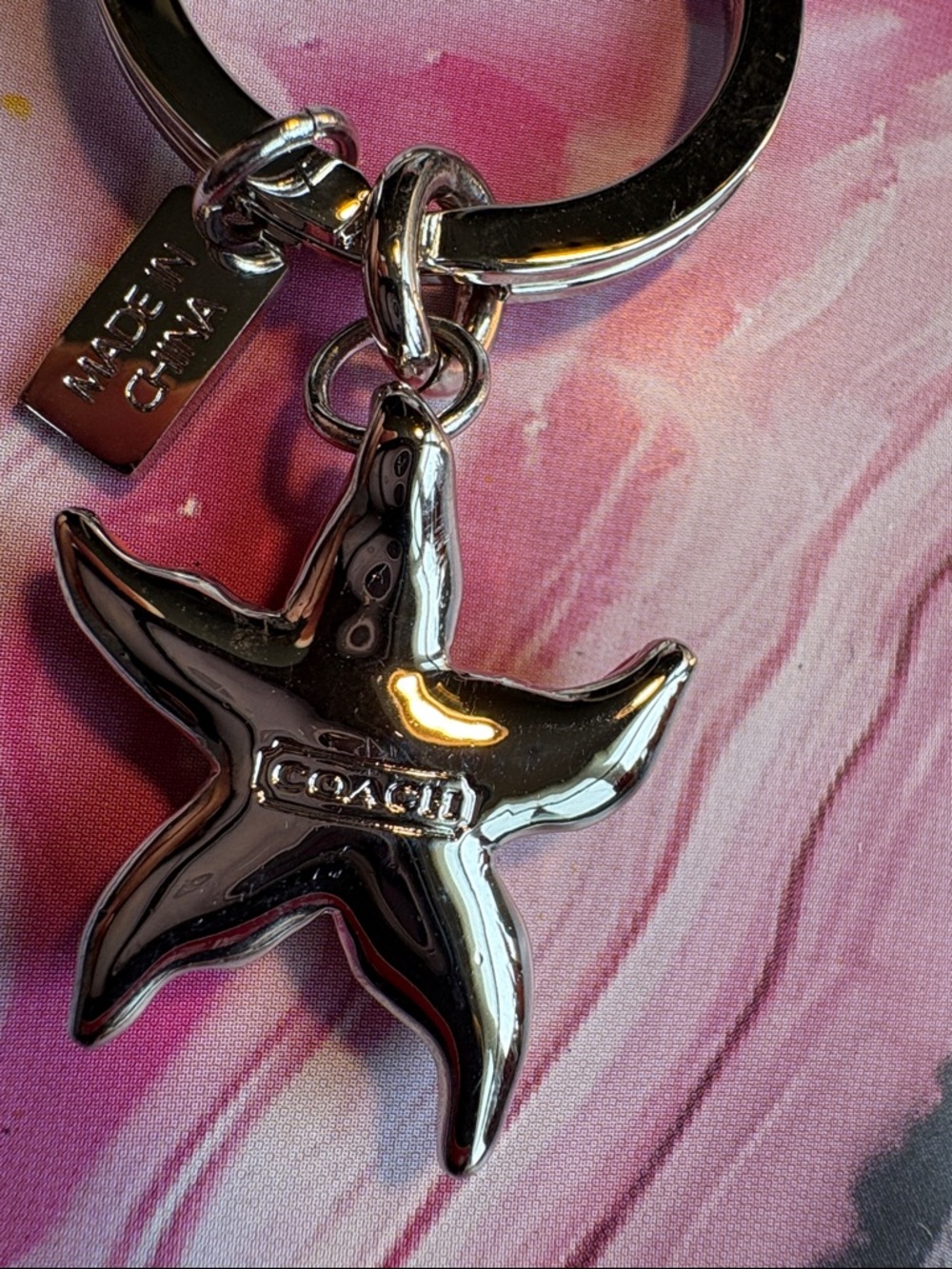 Coach redish Starfish Keyring with Crystal Accents - Picture 3 of 3
